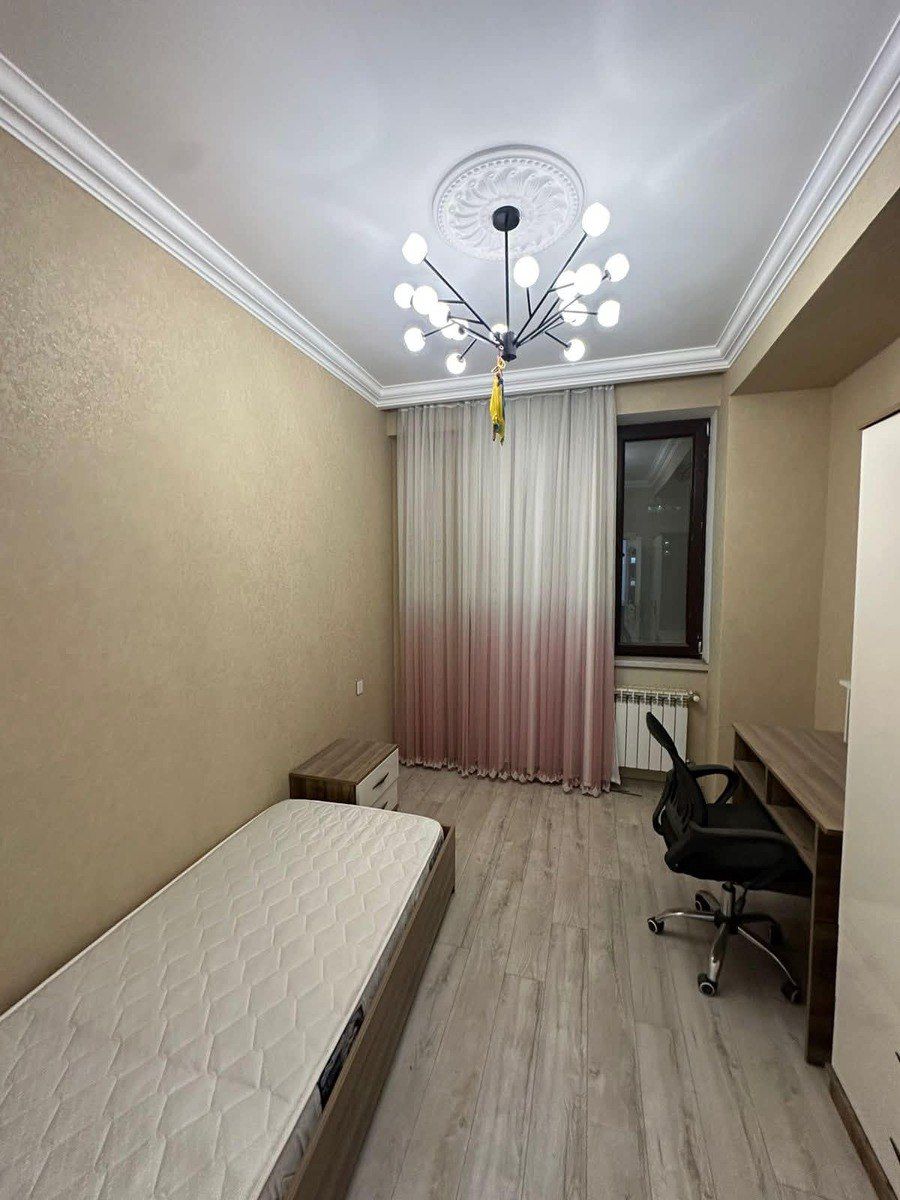 Satılır 4 otaqlı yeni tikili 190 m² — Mənzil, Bakı (9)