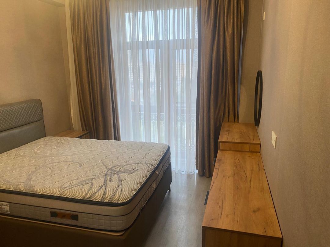 İcarə: 2 otaqlı Yeni tikili, 76 m², Nizami rayonu — Mənzil, Bakı (5)