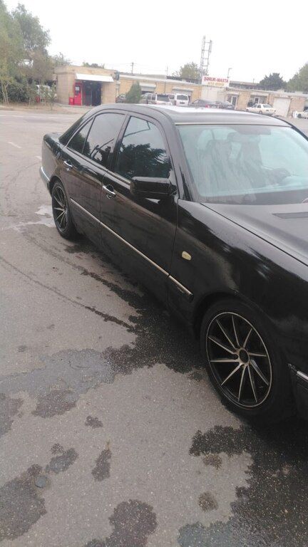 Mercedes E 240, 2.4 L, 1999 il, 269 000 km 10-TM-810 — Avtomobillər, Bakı (2)