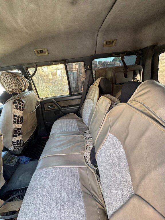 Mitsubishi Pajero, 2.5 L, 1991 il, 300 000 km — Avtomobillər, Bakı (7)