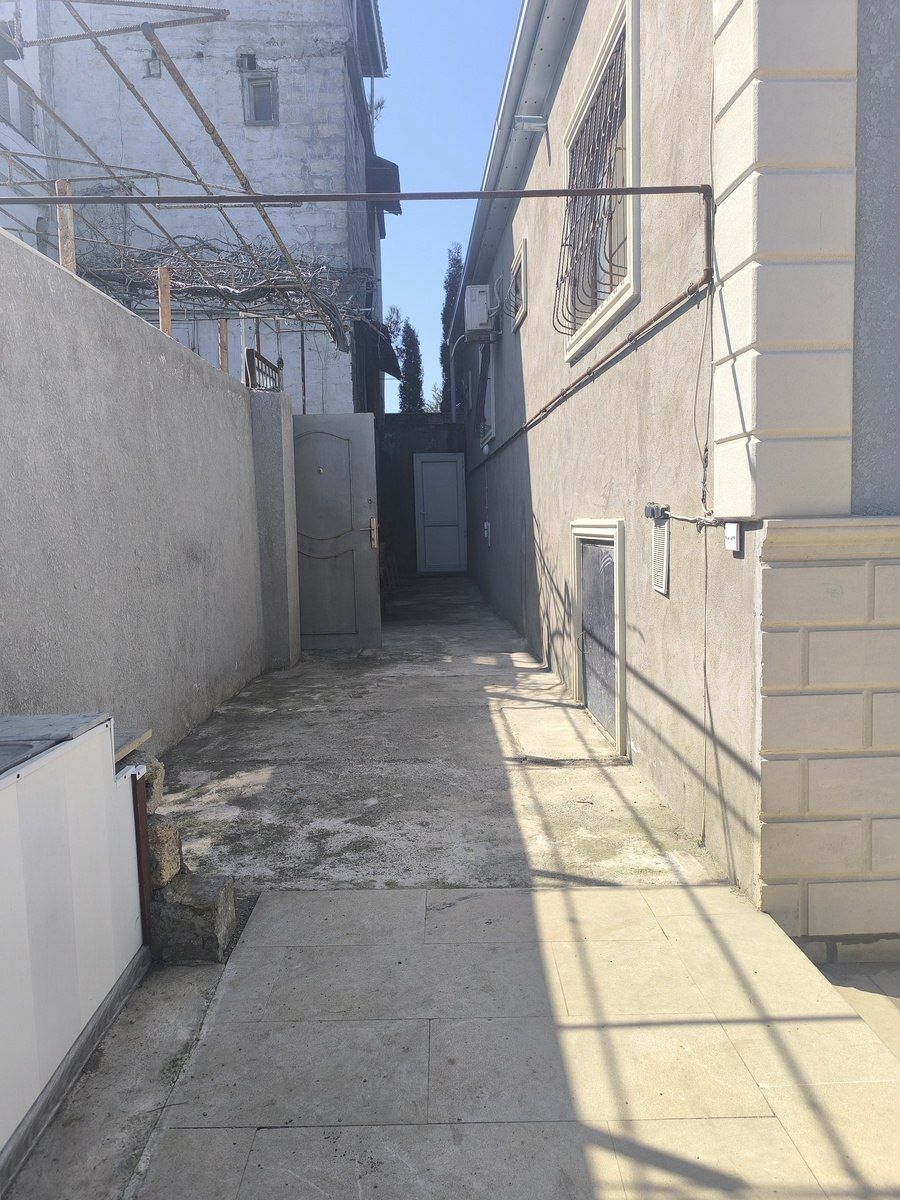 Satılır 4 otaqlı həyət evi/bağ evi 120 m² — Ev, villa, Bakı (10)