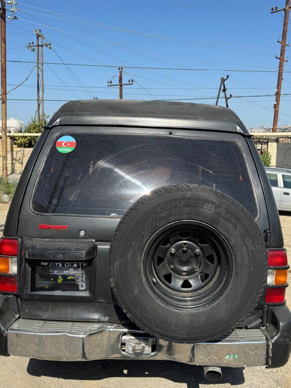 Mitsubishi Pajero, 2.5 L, 1991 il, 300 000 km — Avtomobillər, Bakı (2)