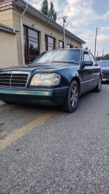 Mercedes C 220, 2.2 L, 1995 il, 450 000 km — Qusar