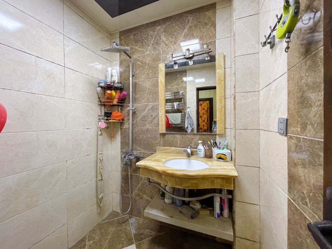 Satılır 4 otaqlı köhnə tikili 86 m² — Mənzil, Bakı (10)