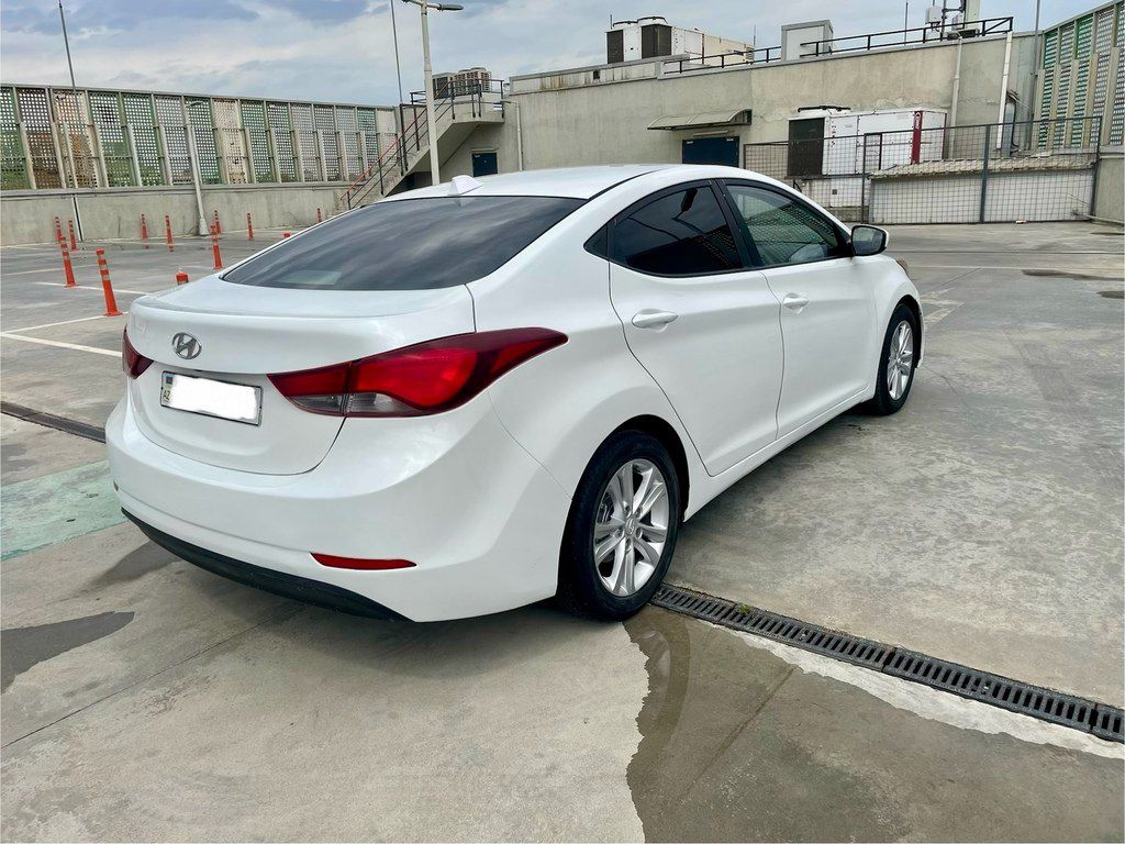 Hyundai Elantra, 1.8 L, 2015 il, 173 809 km — Avtomobillər, Bakı (8)