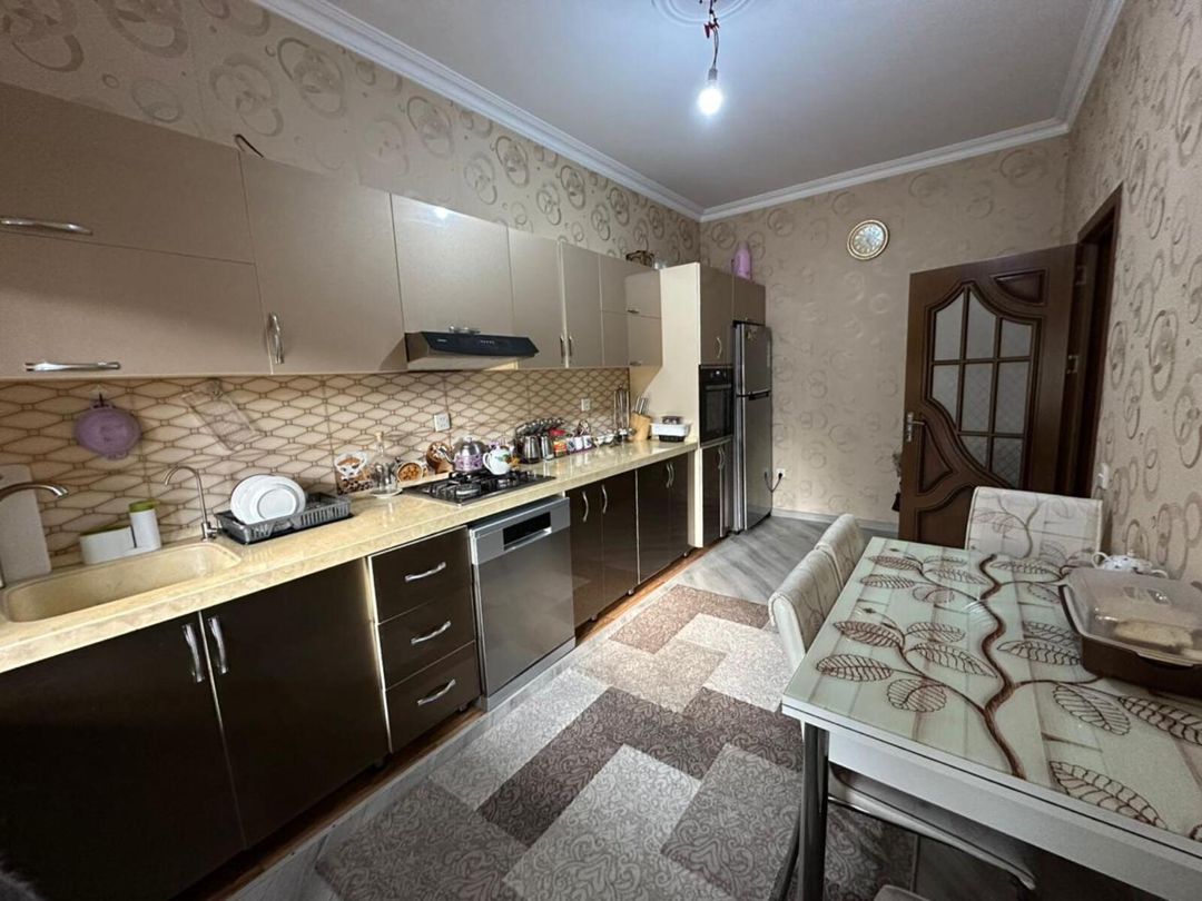 Satılır 5 otaqlı həyət evi/bağ evi 201 m² — Ev, villa, Bakı (5)