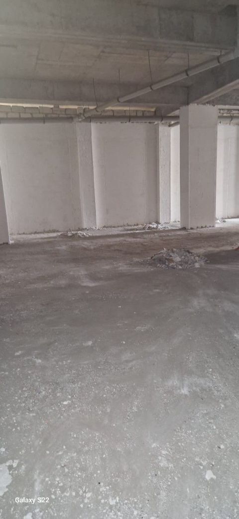 Satılır obyekt 1200 m² — 1 356 000 ₼ · 1200 m² · Bakı, Nizami · Əmlak Satılır obyekt 1200 m² — Bakı