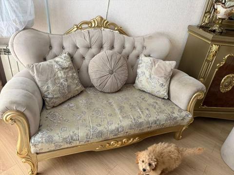 Divan kocle bagli munasib 135 azn Sumqayit *MehraKlassik üslubda — Digah