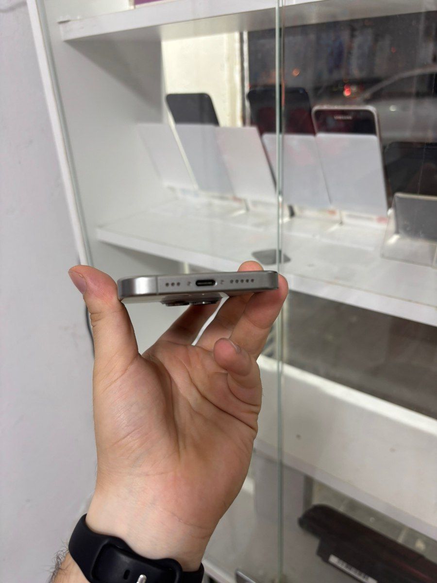 Apple iPhone 15 Pro Natural Titanium 128GB/8GB — Smartfonlar, Bakı (4)