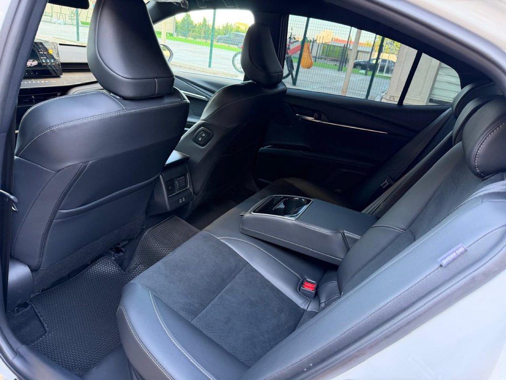 Toyota Camry, 2.5 L, 1.016 kWh, 2025 il, 7 000 km 10-FD-904 — Avtomobillər, Bakı (5)