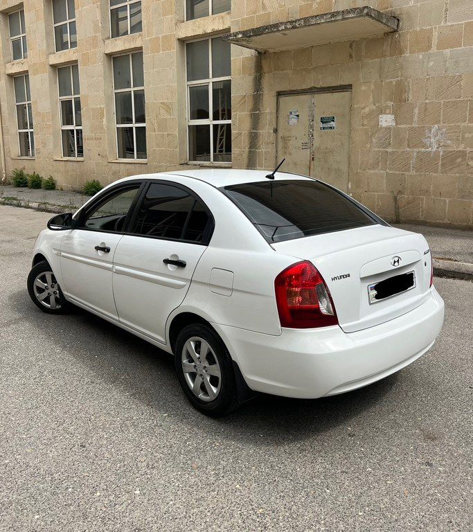 Hyundai Accent, 1.4 L, 2009 il, 259 000 km — Avtomobillər, Bakı (5)
