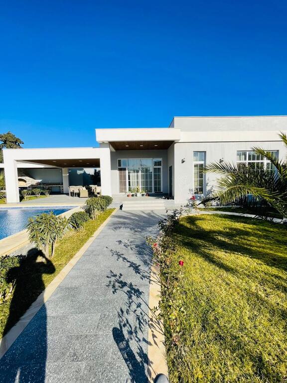 İcarəyə verilir 5 otaqlı həyət evi/bağ evi 220 m² — Ev, villa, Bakı (2)