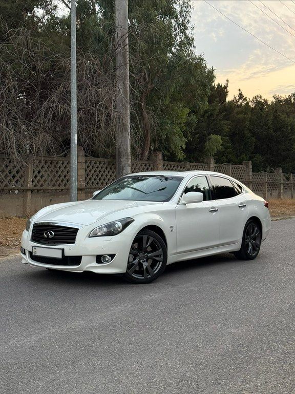 Infiniti Q70S, 3.7 L, 2014 il, 239 000 km — Avtomobillər, Bakı (3)