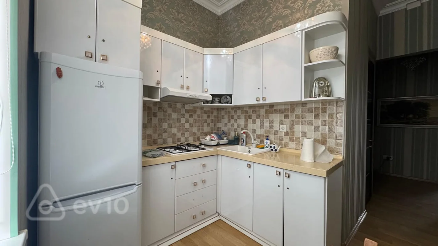 2 otaqlı mənzil, 70 m², Sövkət Ələkbərova kucesi. — kirayə — Mənzil, Bakı (7)