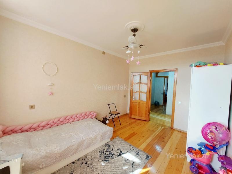 Satılır 4 otaqlı Bina evi menzil (Köhnə tikili), 95 m², 9-cu mikrorayon — Mənzil, Sumqayıt (5)