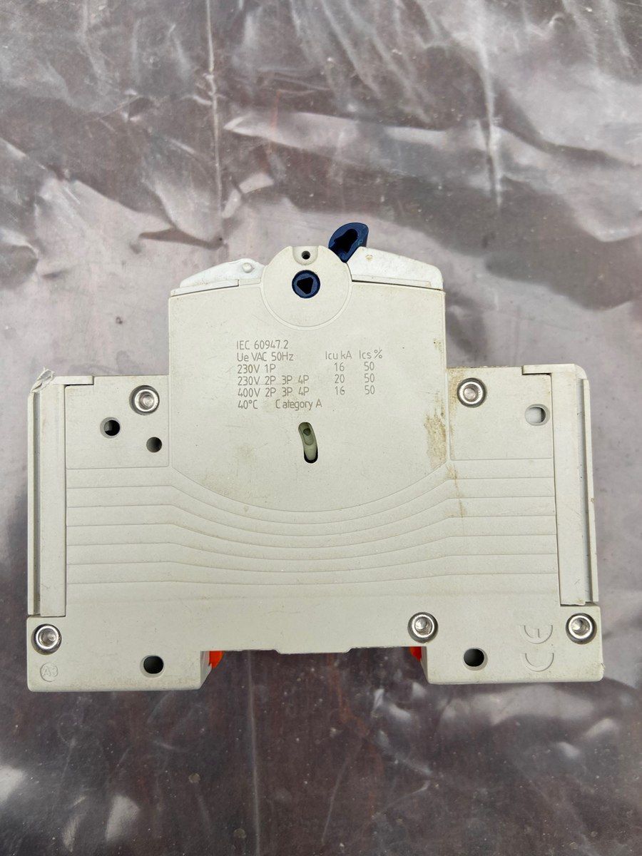 Elektrik avtomat açarı Gewiss C100 — Təmir və inşaat, Bakı (2)