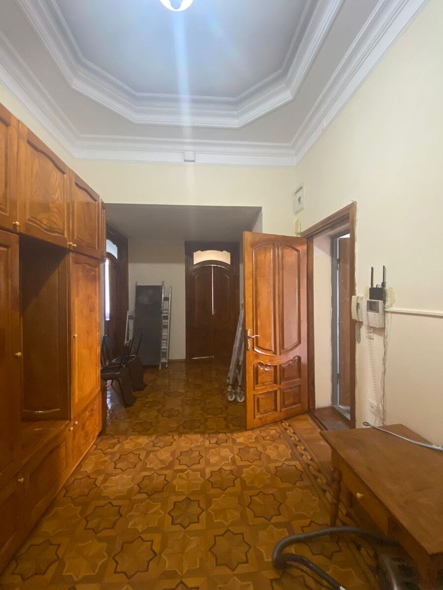 İcarəyə verilir 4 otaqlı köhnə tikili 120 m² — Mənzil, Bakı (12)