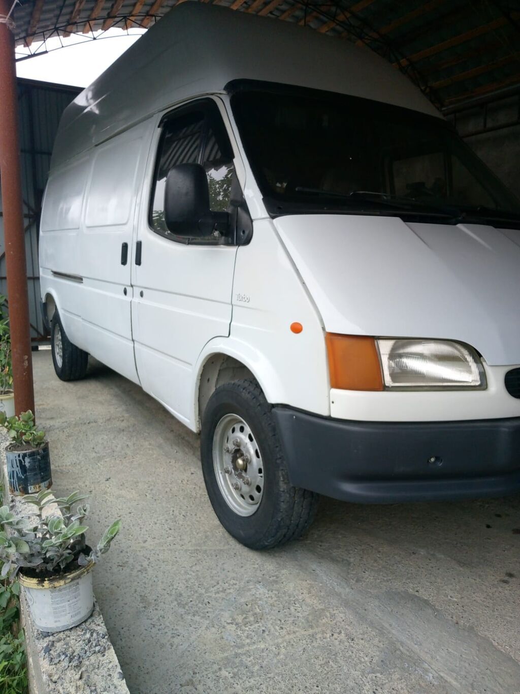 Ford Transit uzun baza, yüksək tavanlı yük maşını - Marka/model: Ford 90-UB-180 — Yük maşınları, Cəlilabad (4)