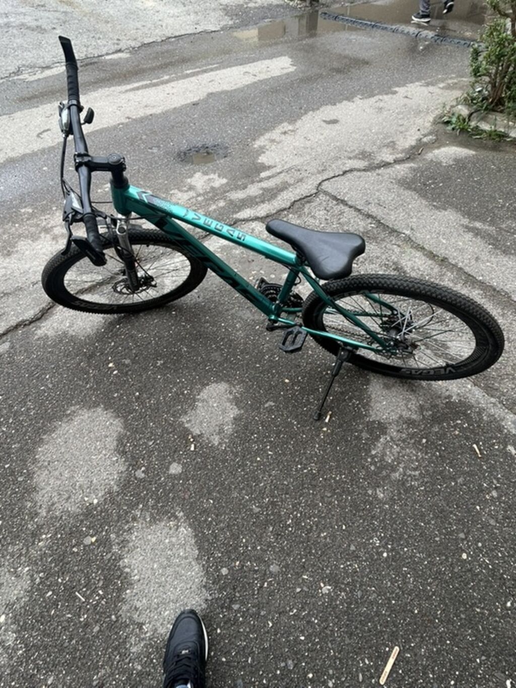 Şəhər və yüngül off-road sürüşləri üçün universal velosiped. - Tip — Dağ velosipedləri, Bakı