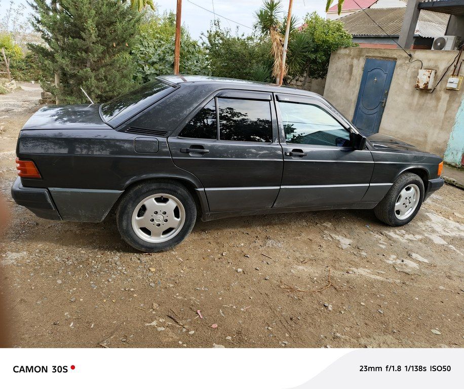 Mercedes 190, 2.0 L, 1991 il, 200 000 km 77-LB-873 — Avtomobillər, Bakı (4)