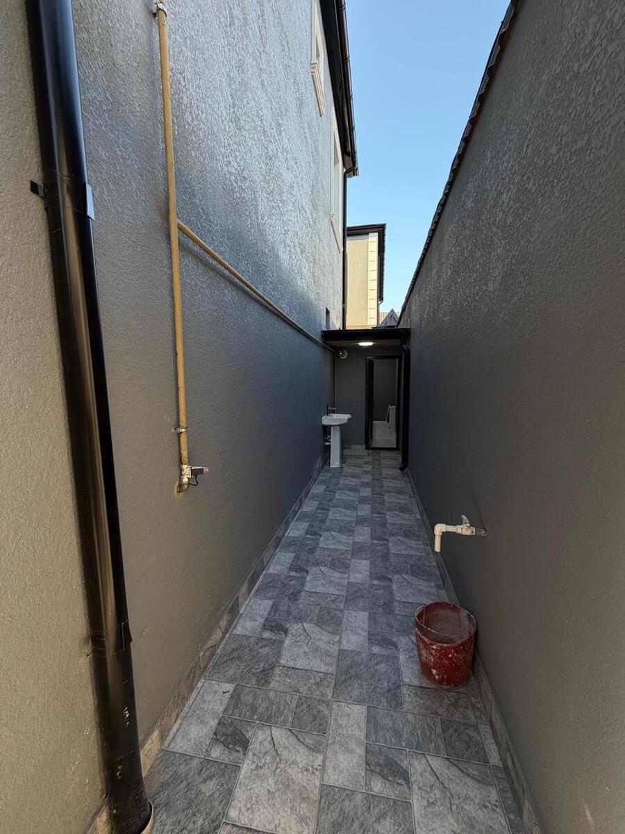 Satılır 5 otaqlı həyət evi/bağ evi 200 m² — Ev, villa, Bakı (4)