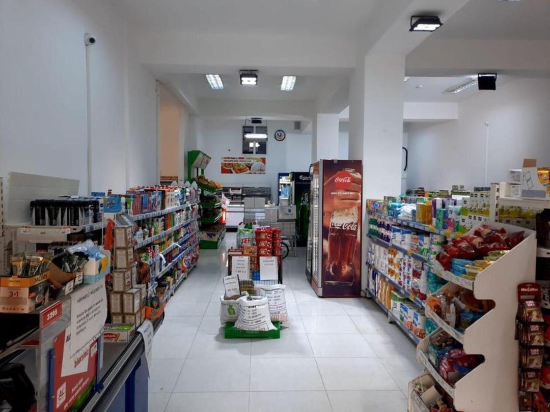 Satılır obyekt 240 m² — Əmlak, Bakı (2)