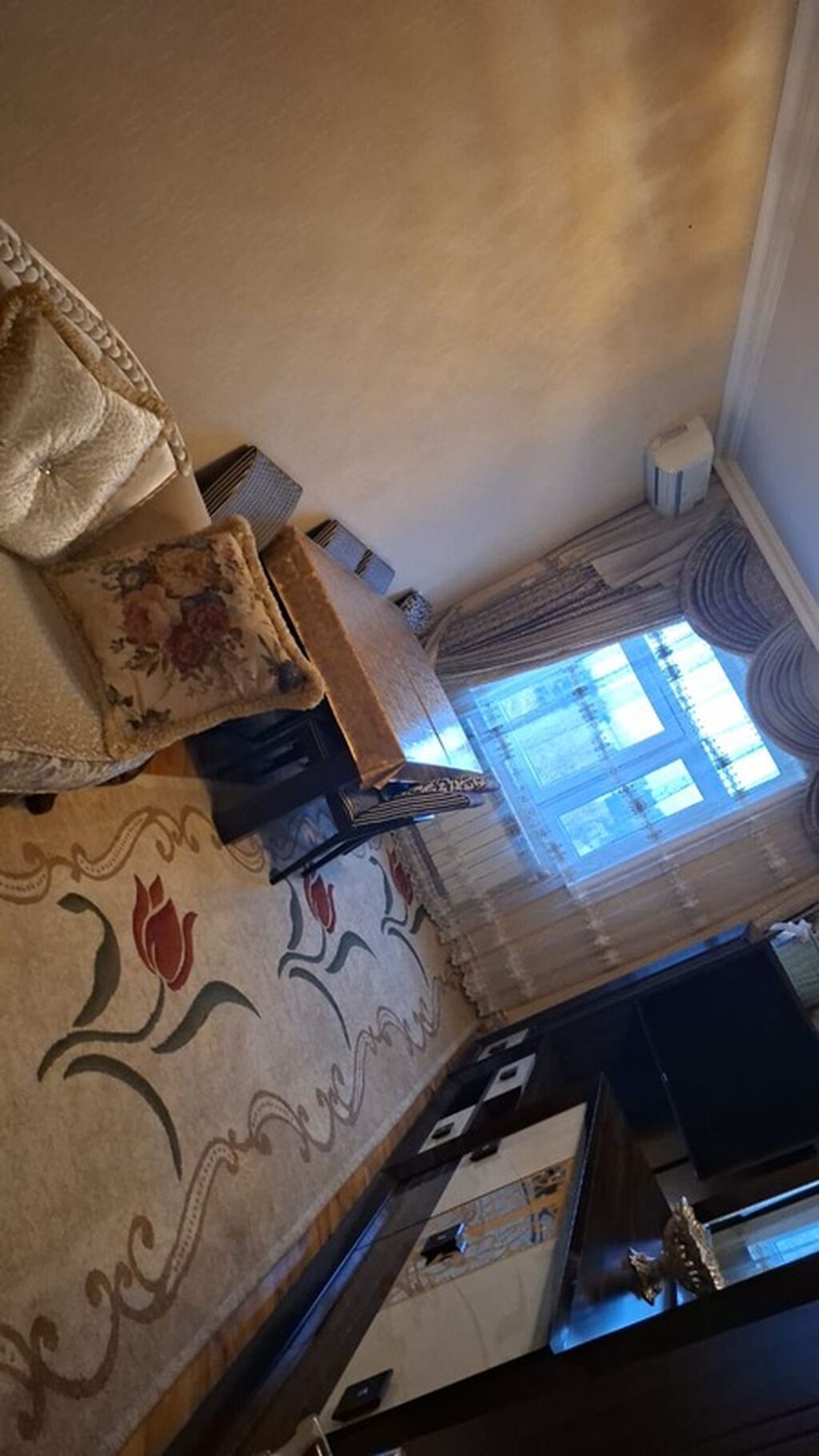 Merdekanda Stansıyada merkezde 3 otaqlı tam eşyali bına evı aıleye — Mənzil, Digah (5)