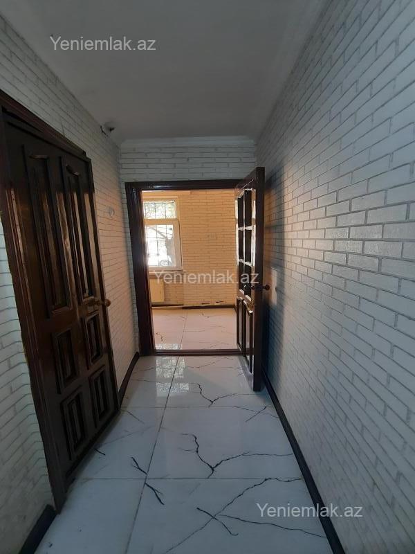 Satılır 1 otaqlı Bina evi menzil (Köhnə tikili), 30 m², 3-cü mikrorayon — Mənzil, Sumqayıt (10)