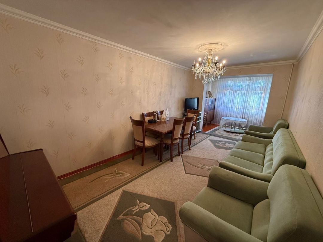 Satılır 4 otaqlı köhnə tikili 90 m² — Mənzil, Bakı (3)