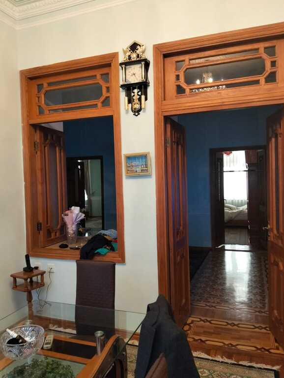Satılır 7 otaqlı köhnə tikili 320 m² — Mənzil, Bakı (7)