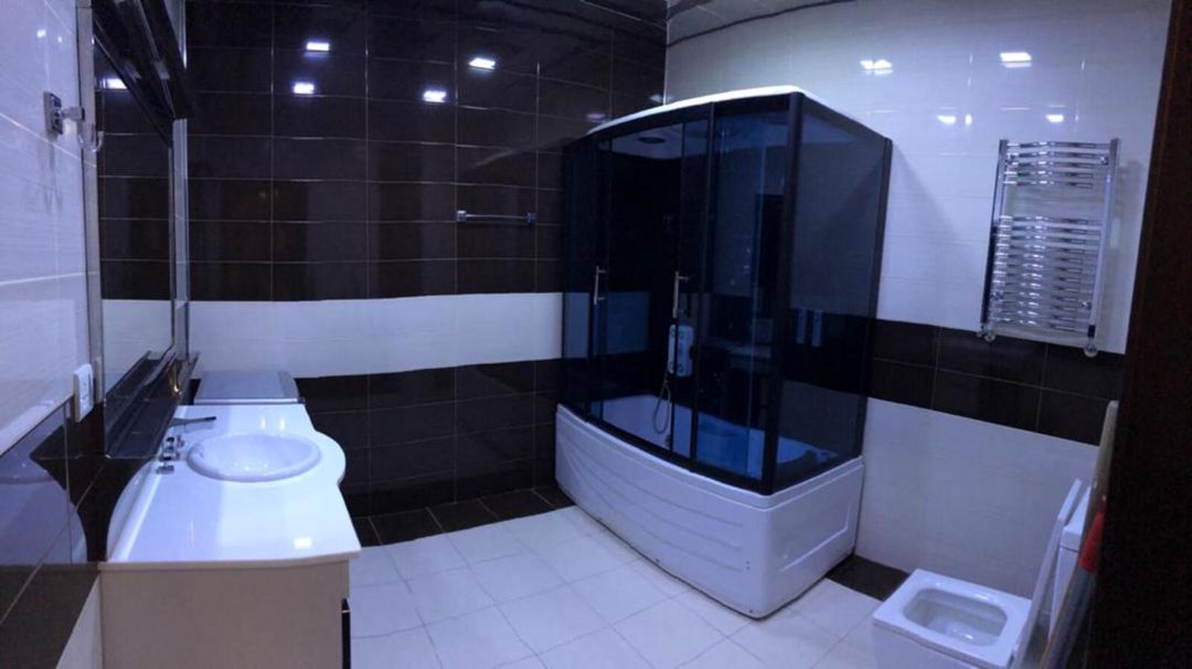 İcarəyə verilir 4 otaqlı yeni tikili 210 m² — Mənzil, Bakı (7)