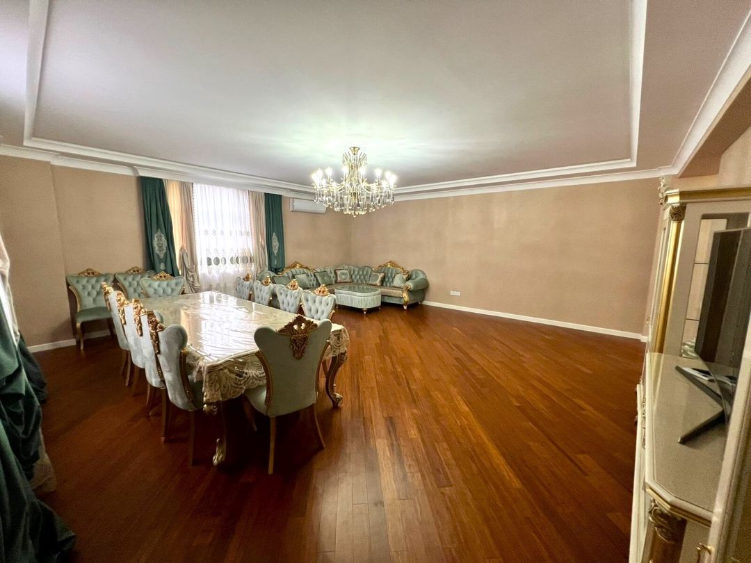 Satılır 3 otaqlı yeni tikili 160 m² — Mənzil, Bakı (2)