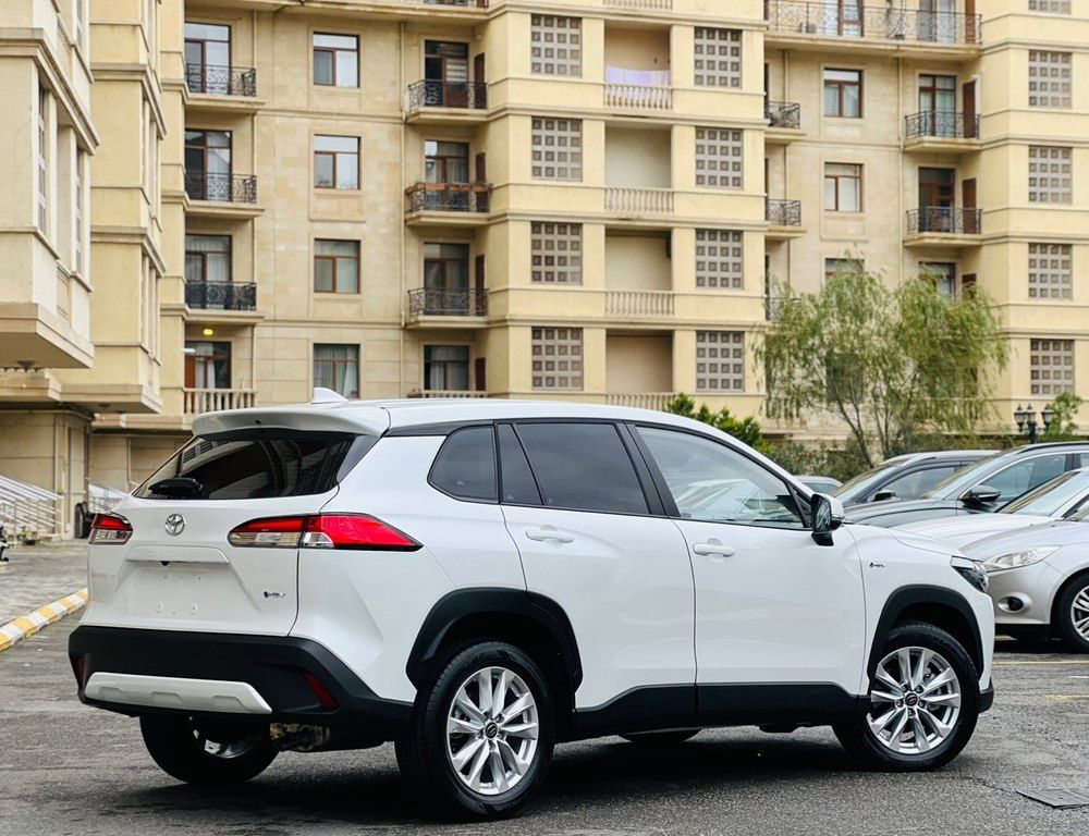 Toyota Corolla Cross, 2.0 L, 1.31 kWh, 2024 il, 16 000 km — Avtomobillər, Bakı (6)