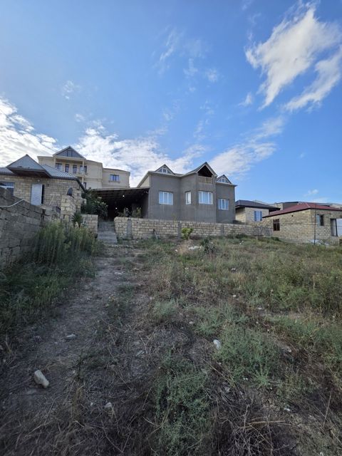 Satılır 3 otaqlı həyət evi/bağ evi 100 m² — Bakı