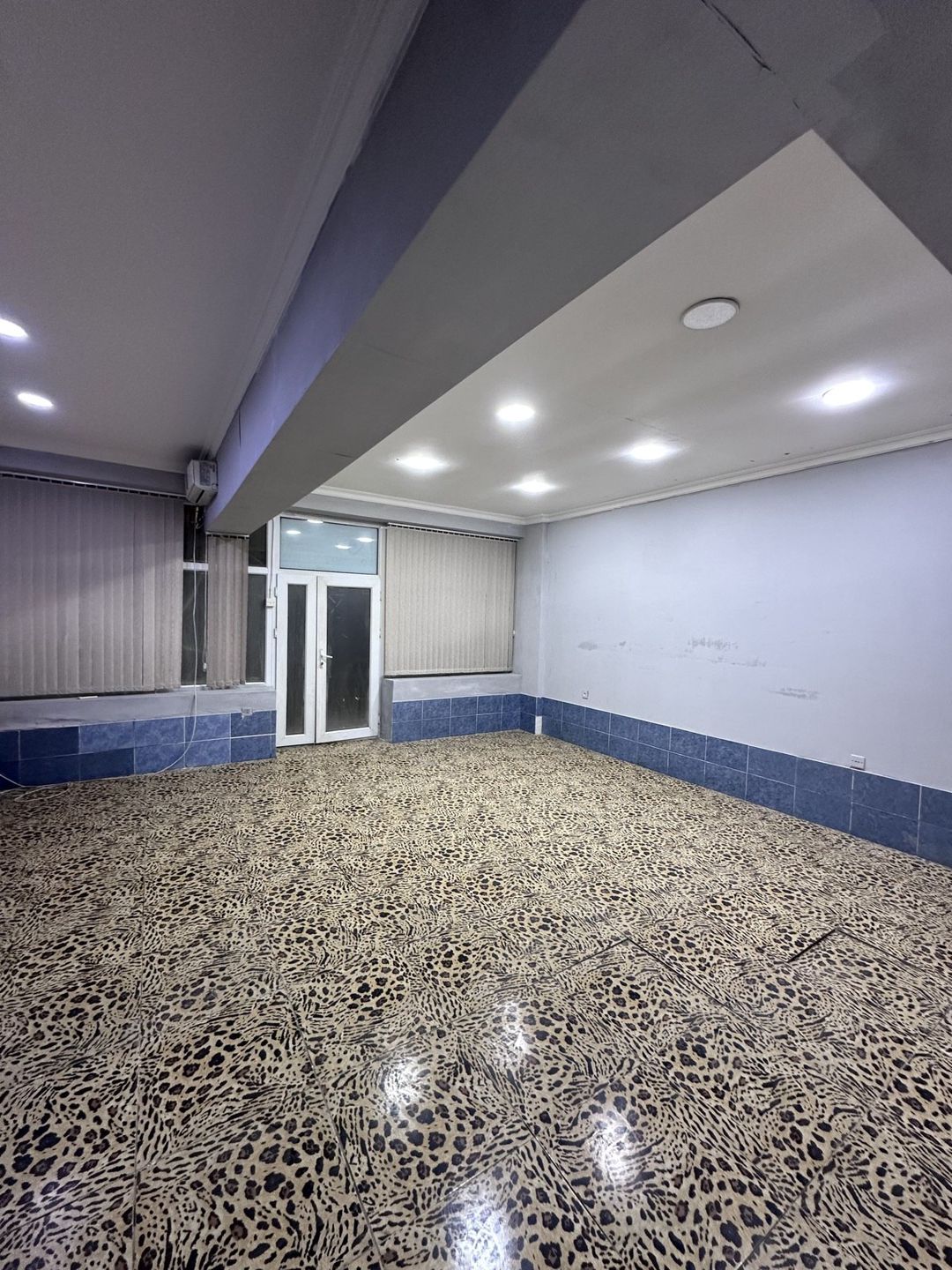İcarəyə verilir obyekt 41 m² — Əmlak, Bakı (3)