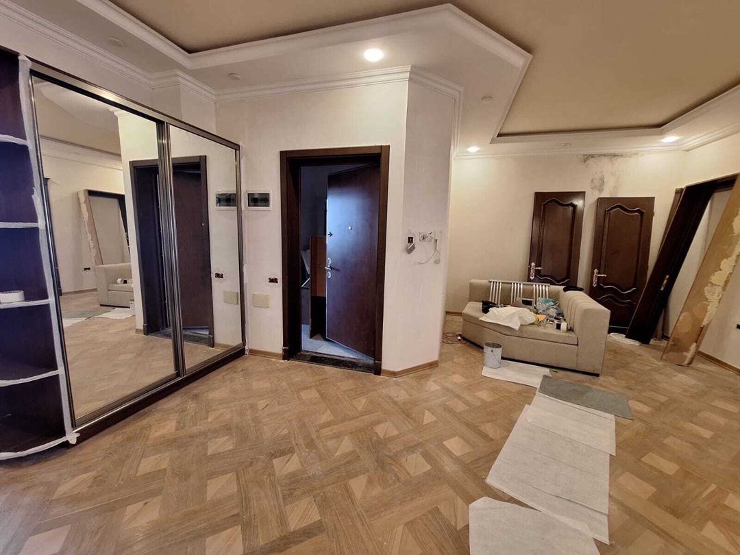 Satılır 3 otaqlı yeni tikili 160 m² — Mənzil, Bakı (4)