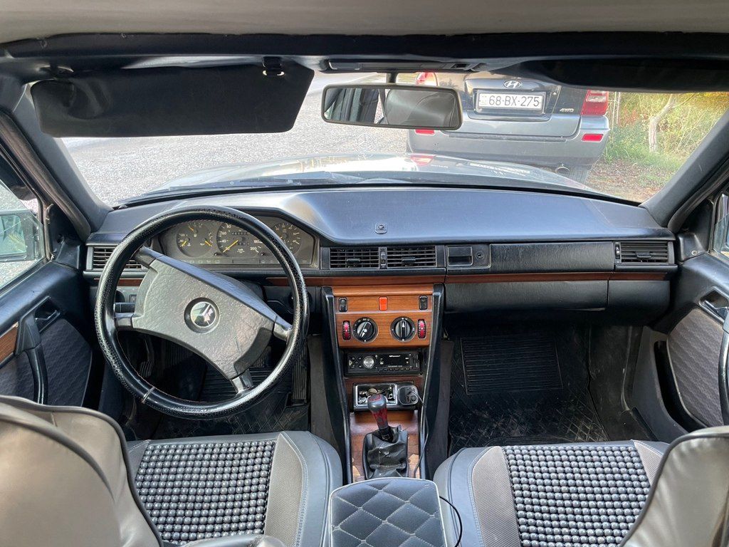 Mercedes 250 D, 2.5 L, 1991 il, 111 000 km 68-BK-163 — Avtomobillər, Naxçıvan (3)