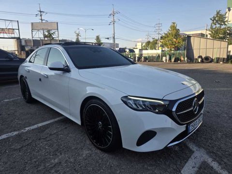 Mercedes E 200, 2.0 L, 2025 il, 40 000 km