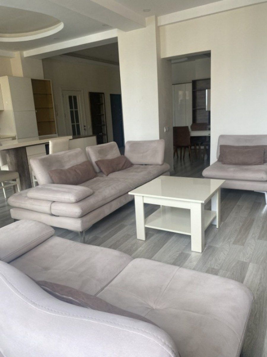Satılır 3 otaqlı yeni tikili 130 m² — Mənzil, Bakı (2)