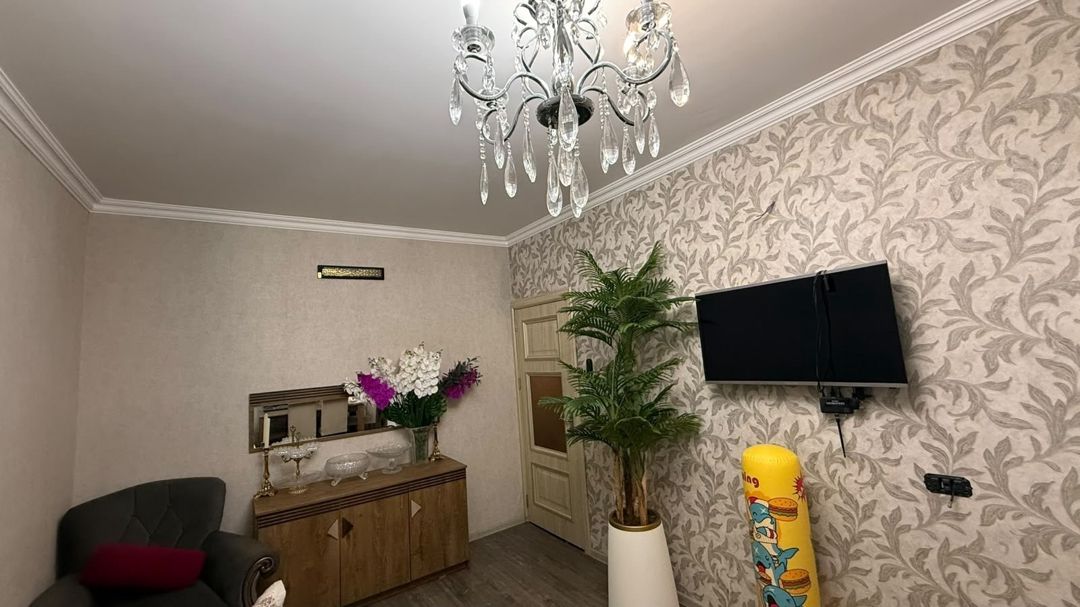 Satılır 2 otaqlı köhnə tikili 49 m² — Mənzil, Bakı (2)