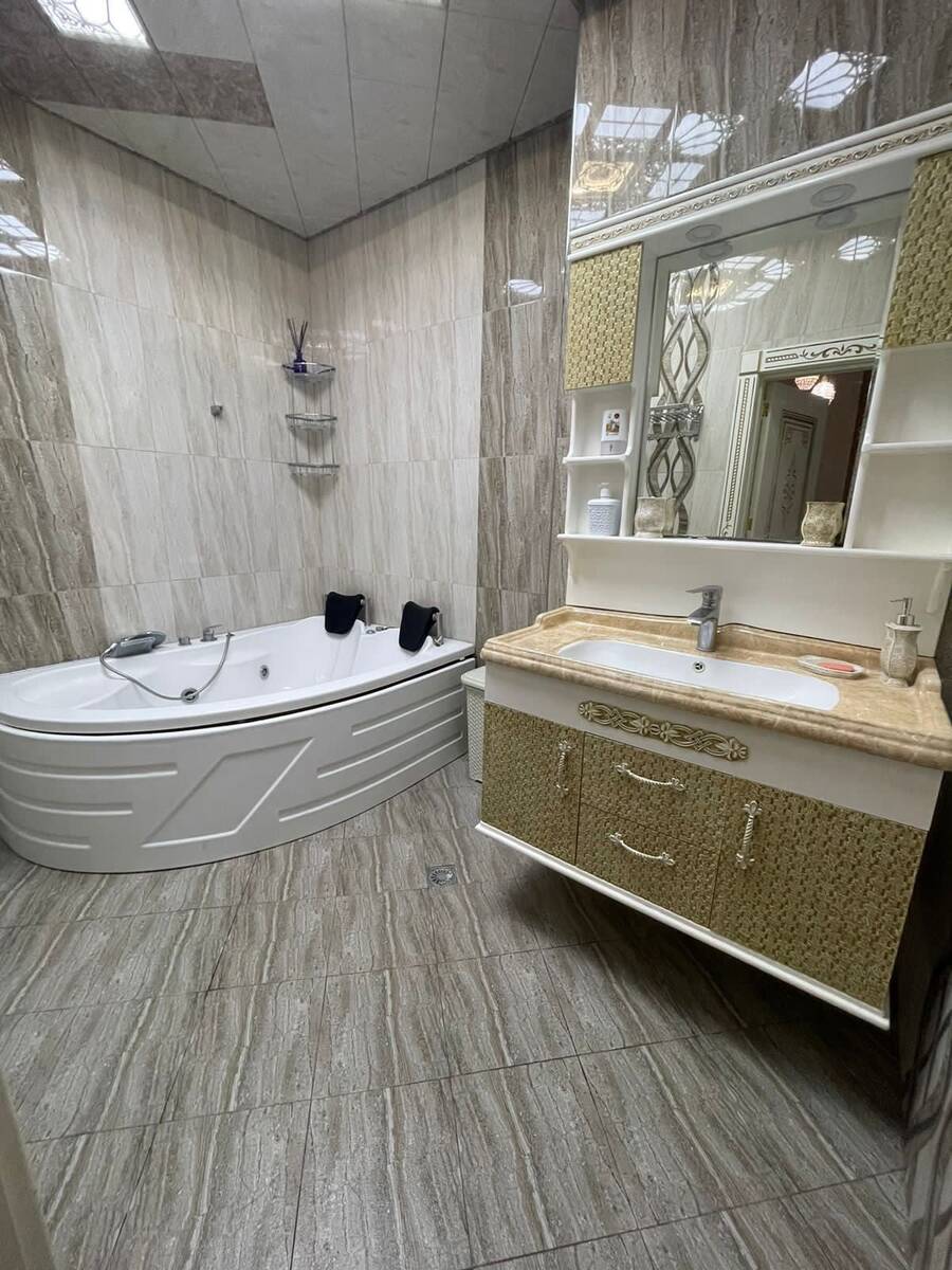 İcarəyə verilir 4 otaqlı yeni tikili 180 m² — Mənzil, Bakı (9)