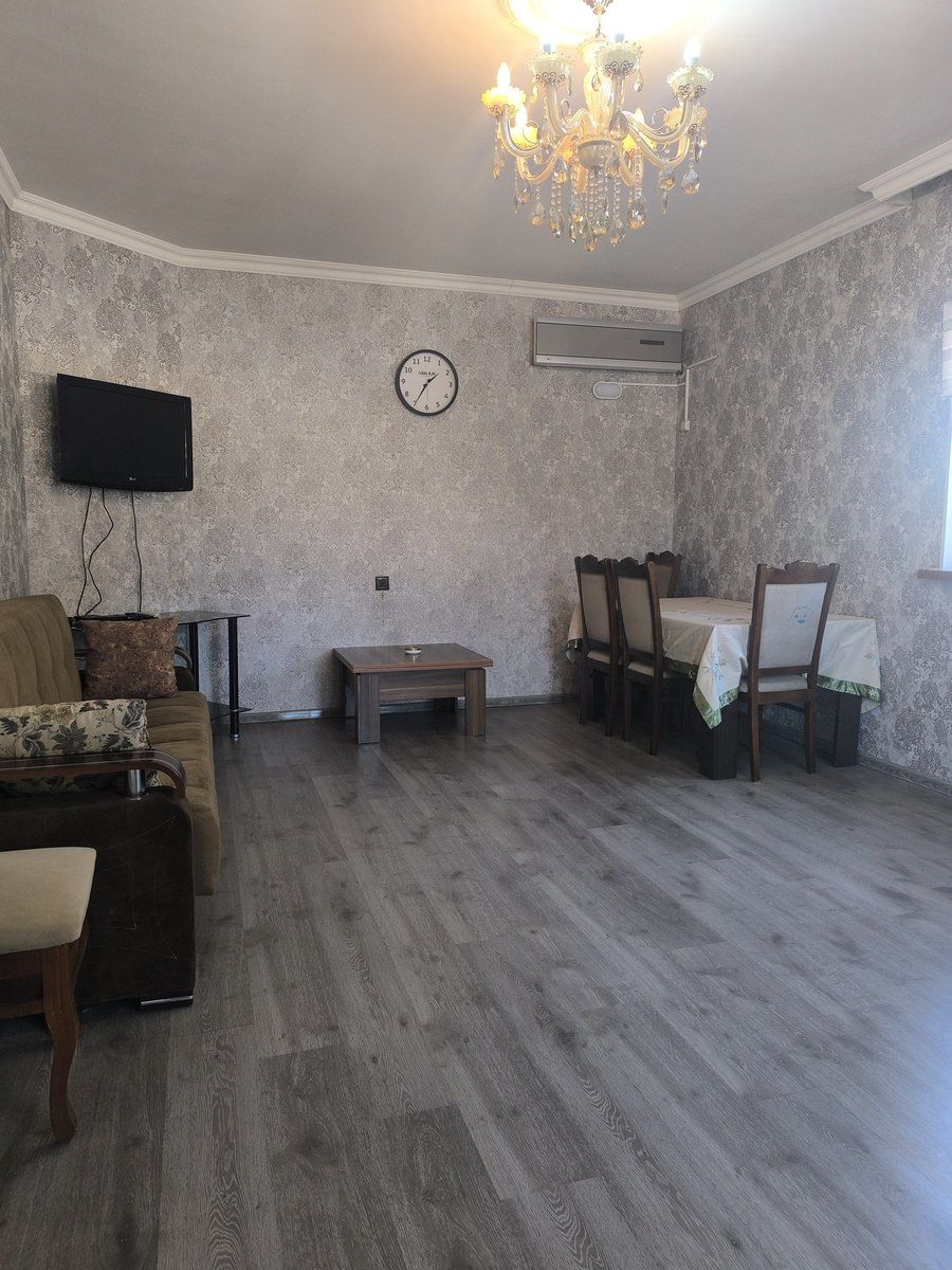 Satılır 4 otaqlı həyət evi/bağ evi 120 m² — Ev, villa, Bakı (8)