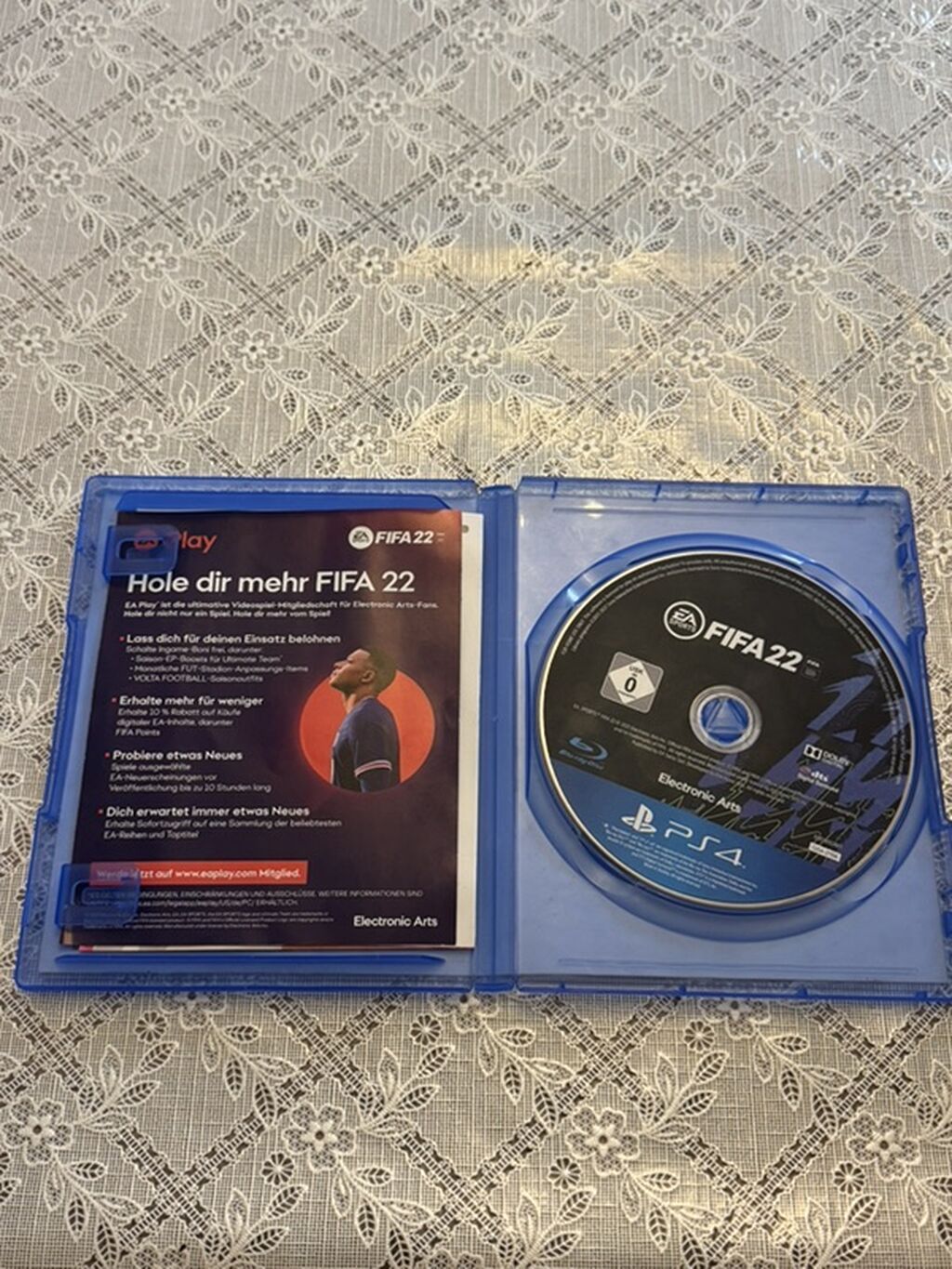 PS4 oyun diski: EA Sports Fıfa 22 Disk əla vəziyətdədir almanyadan — Konsol oyunları, Digah (2)