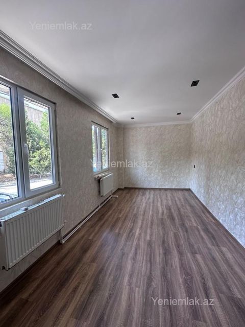 Satılır 2 otaqlı Bina evi menzil (Köhnə tikili), 50 m², Birləşmiş məhəllə — Sumqayıt
