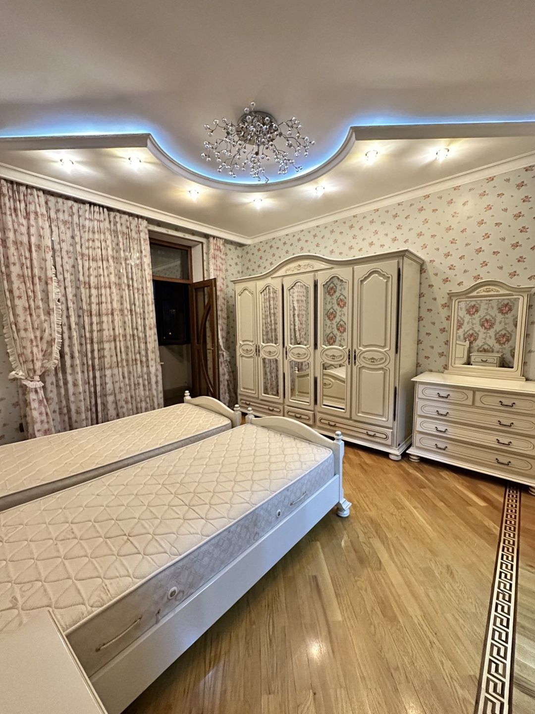 Satılır 4 otaqlı yeni tikili 178 m² — Mənzil, Bakı (12)