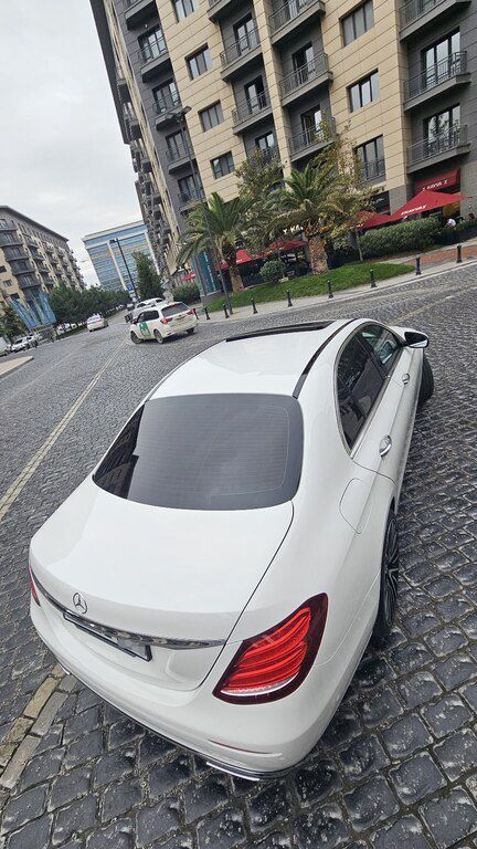 Mercedes E 220 d, 2.0 L, 2018 il, 218 011 km — Avtomobillər, Bakı (3)