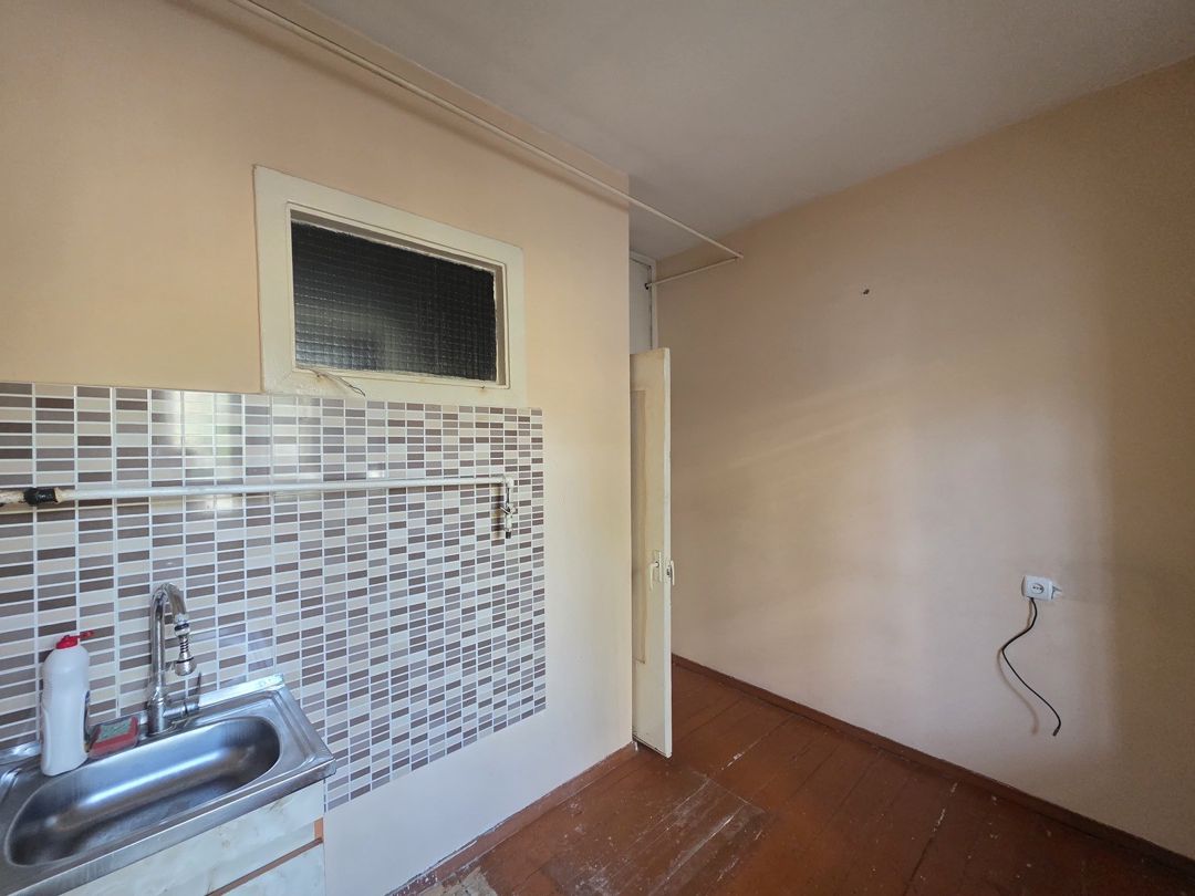 Satılır 2 otaqlı köhnə tikili 60 m² — Mənzil, Bakı (12)