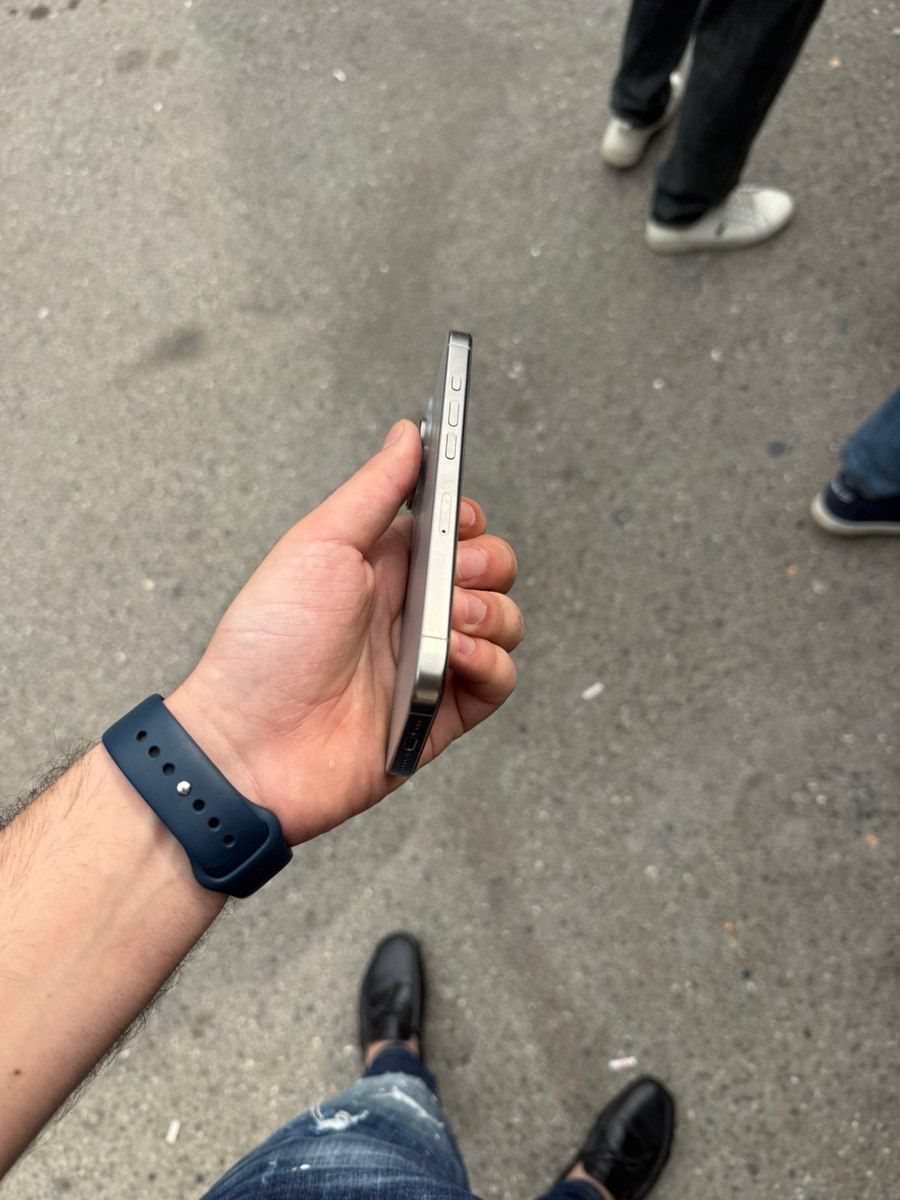Apple iPhone 16 Pro Natural Titanium 256GB/8GB — Smartfonlar, Bakı (4)