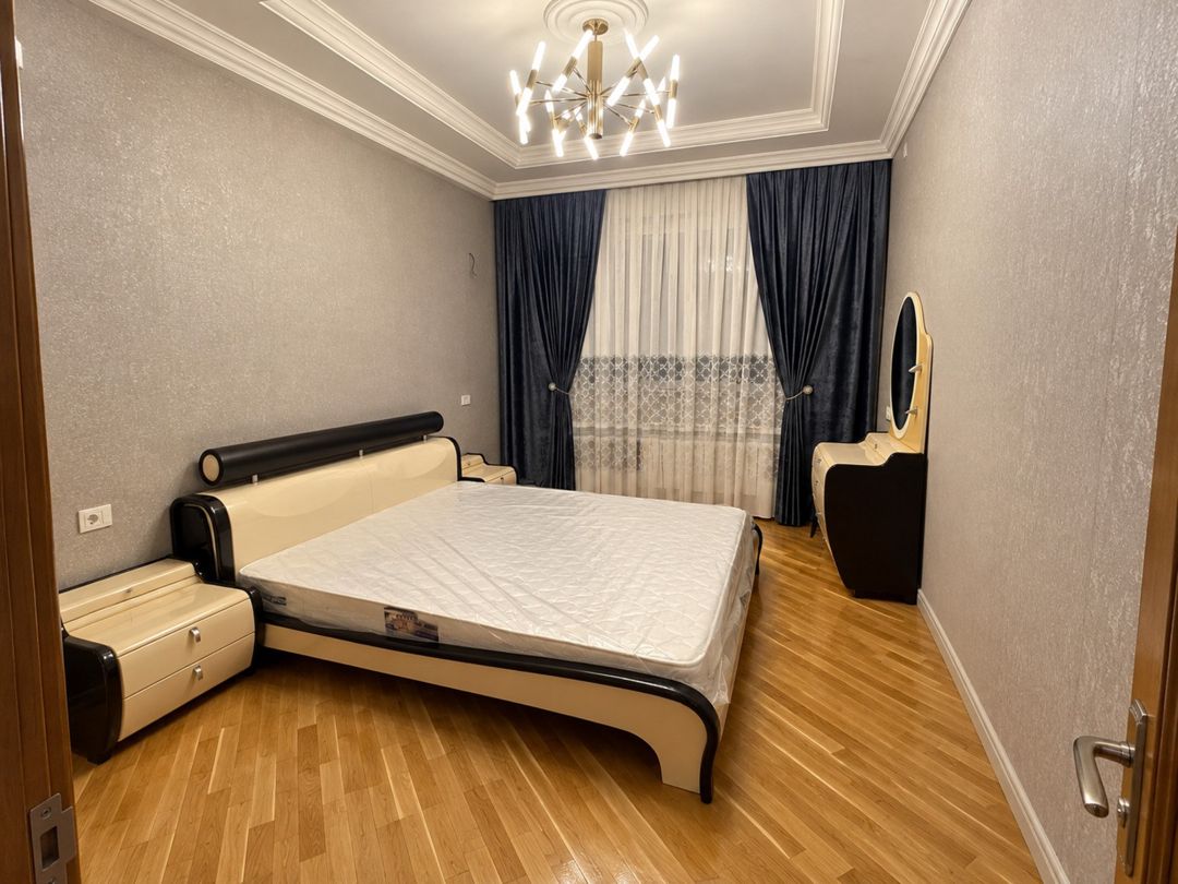 İcarəyə verilir 2 otaqlı yeni tikili 91 m² — Mənzil, Bakı (7)