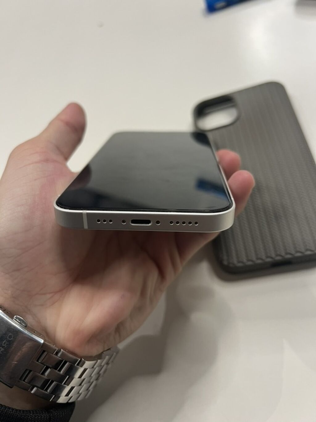 IPhone 14, Ağ, Simsiz şarj — Apple iPhone, Bakı (4)